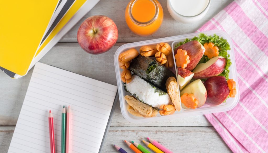 Έλεγχοι για τη διανομή φρούτων, λαχανικών και γάλακτος στα σχολεία