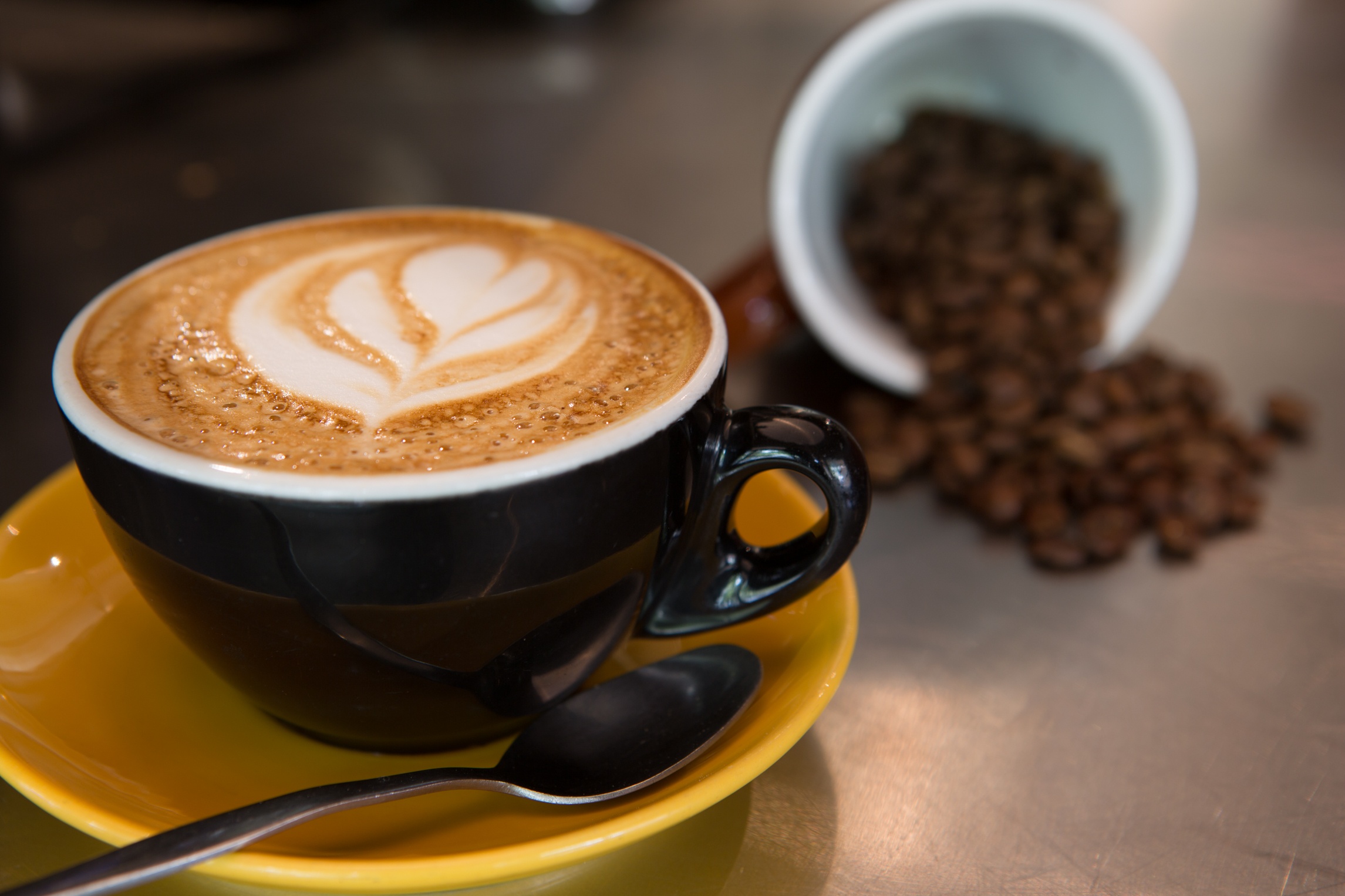 Έρχεται μείωση του ειδικού φόρου κατανάλωσης στον καφέ