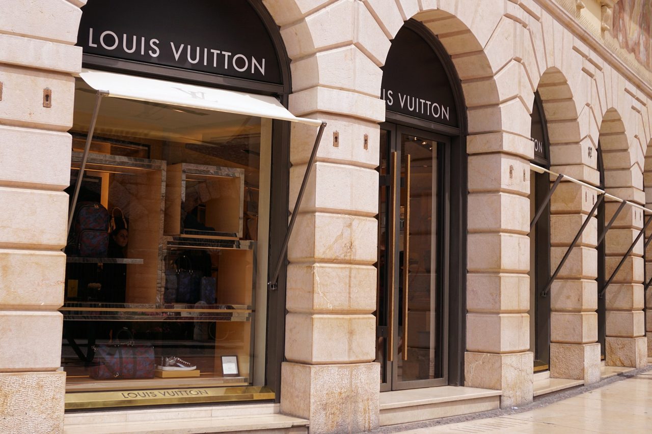 Έρχεται το πρώτο Louis Vuitton εστιατόριο τον επόμενο μήνα!
