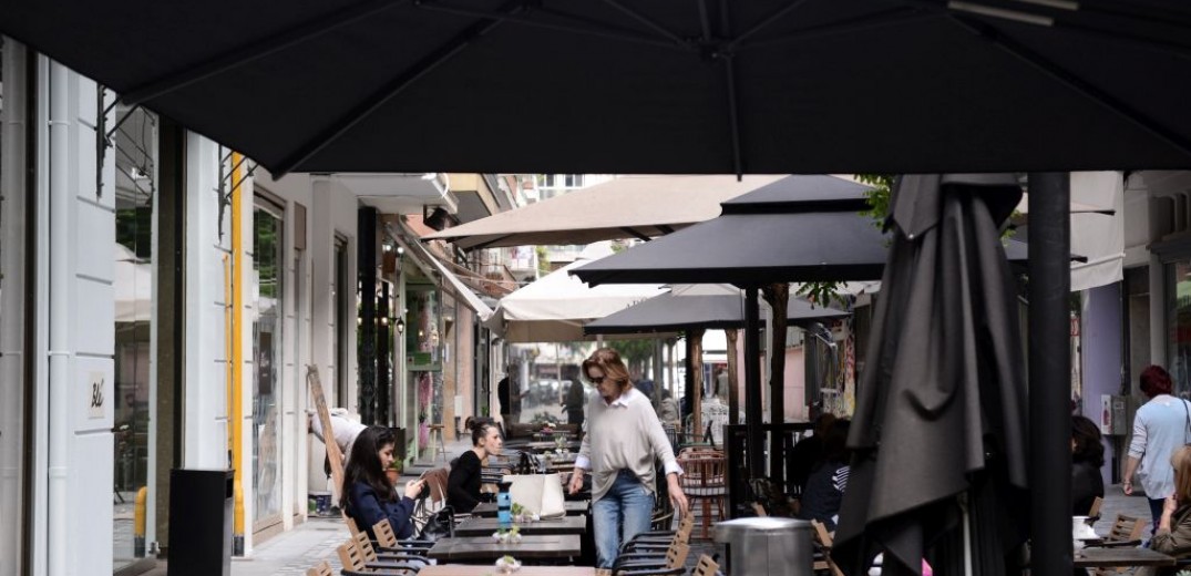 Θεσσαλονίκη: λουκέτο σε δύο καφέ-μπαρ που δεν είχαν κλείσει τα μεσάνυχτα