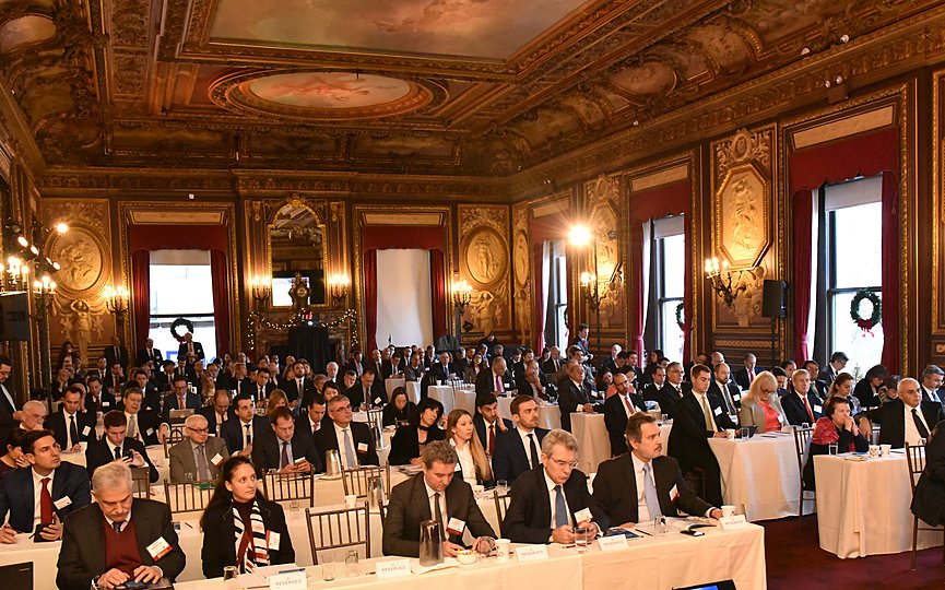 19th-annual-capital-link-invest-in-greece-forum-dsc_7665-e1543477018678_17_0_type13265.jpg