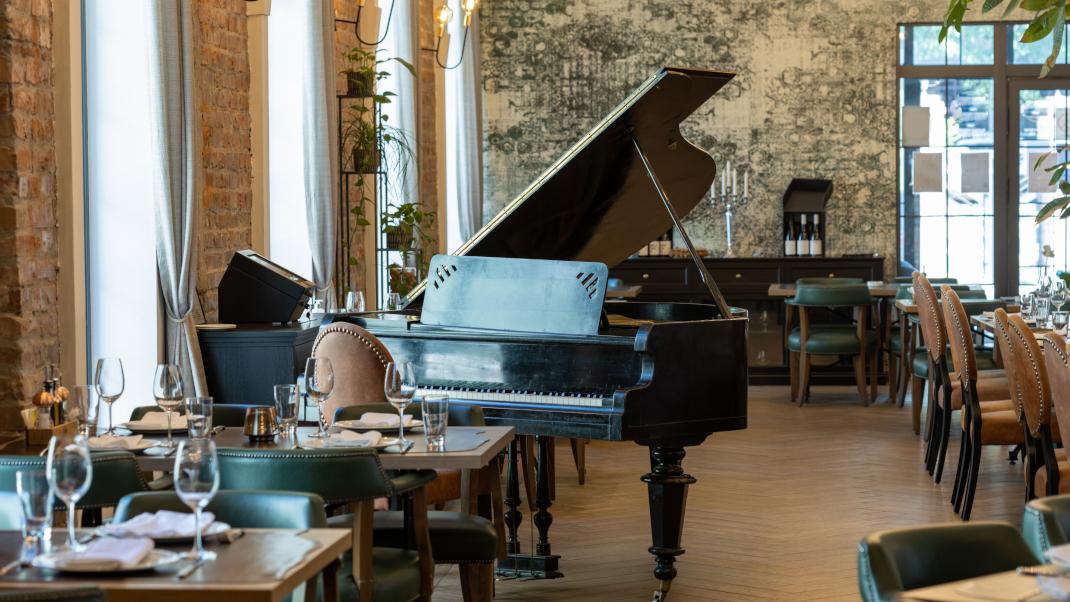 piano-restaurant.jpg